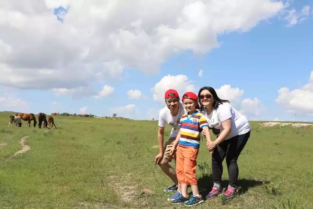 乾港集團高層草原自駕游 乾港集團高層草原自駕游